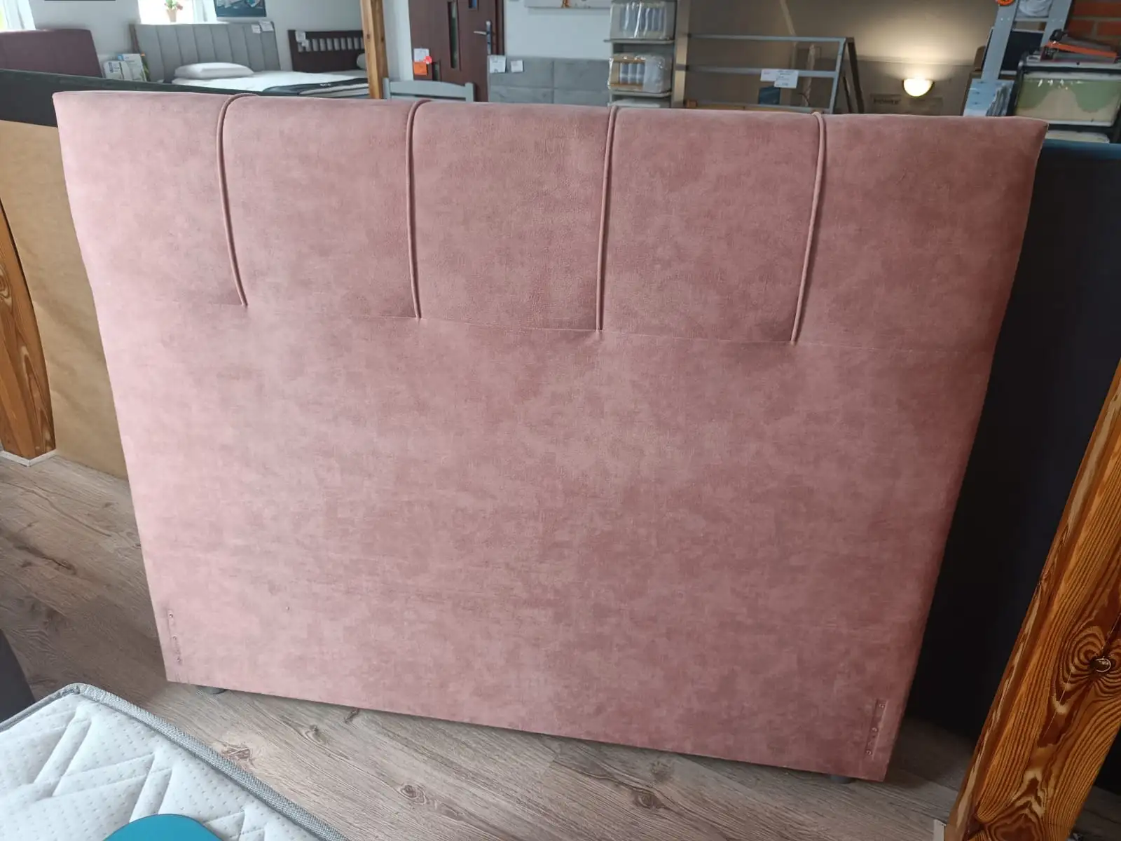 Senactive Wezgłowie tapicerowane LUGANO do łóżka 140 cm Senactive Wezgłowie tapicerowane LUGANO do łóżka 140 cm