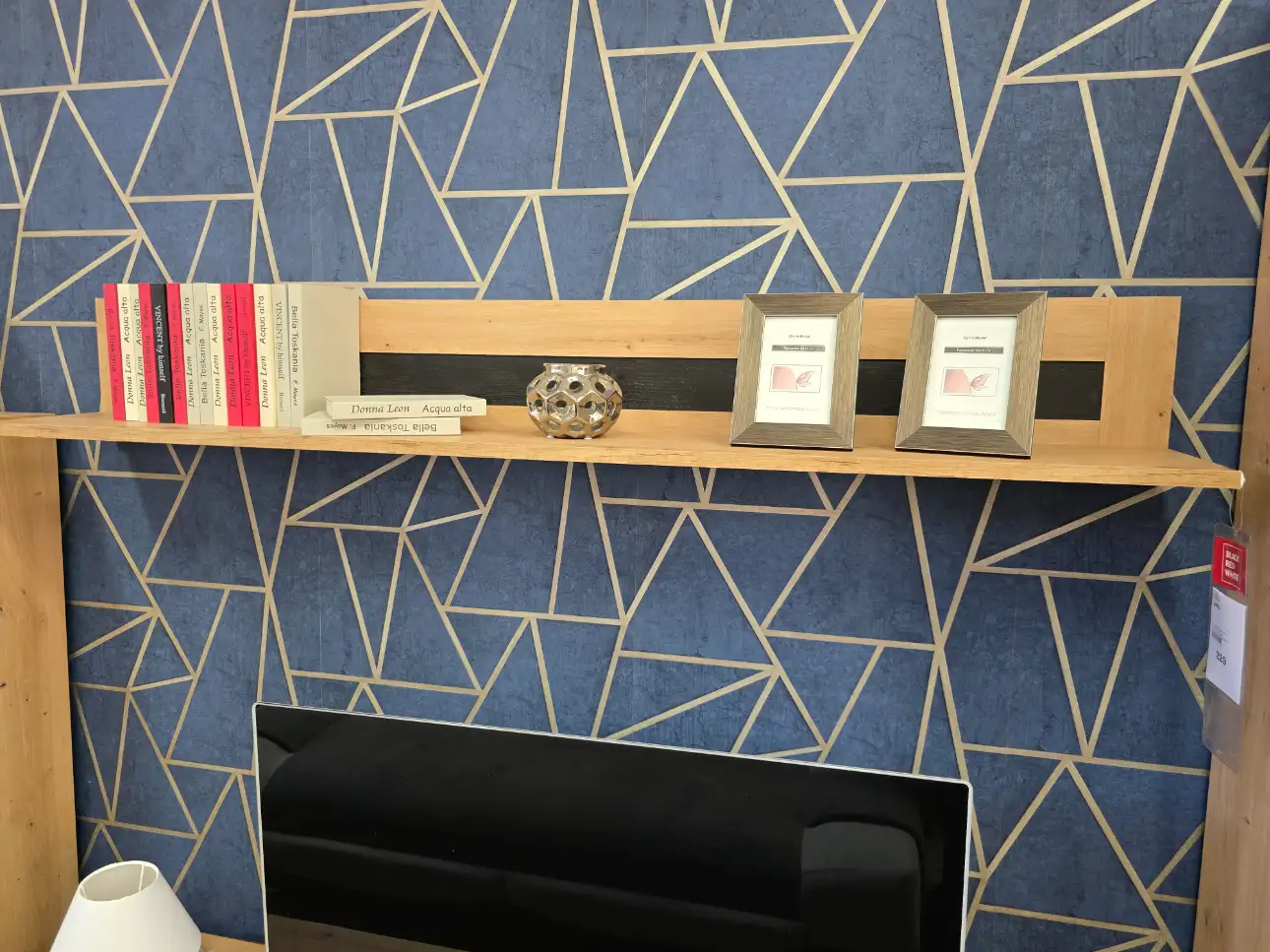 Black Red White Pólka wisząca OSTIA ścienna 161 cm dąb artisan Black Red White Pólka wisząca OSTIA ścienna 161 cm dąb artisan