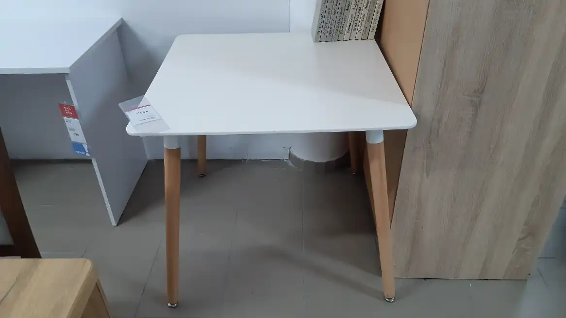 STÓŁ 
