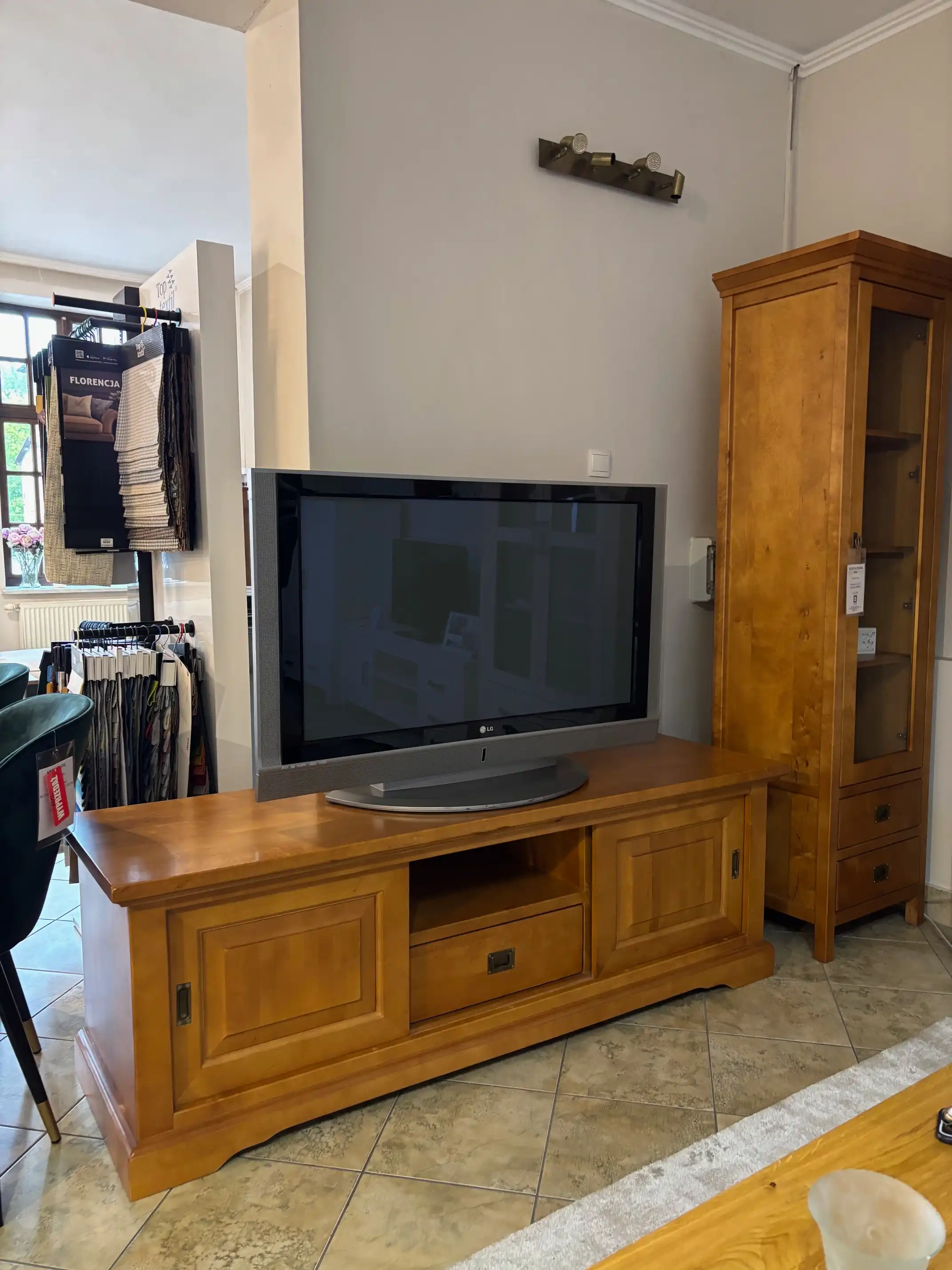 RTV brzozowa system LA