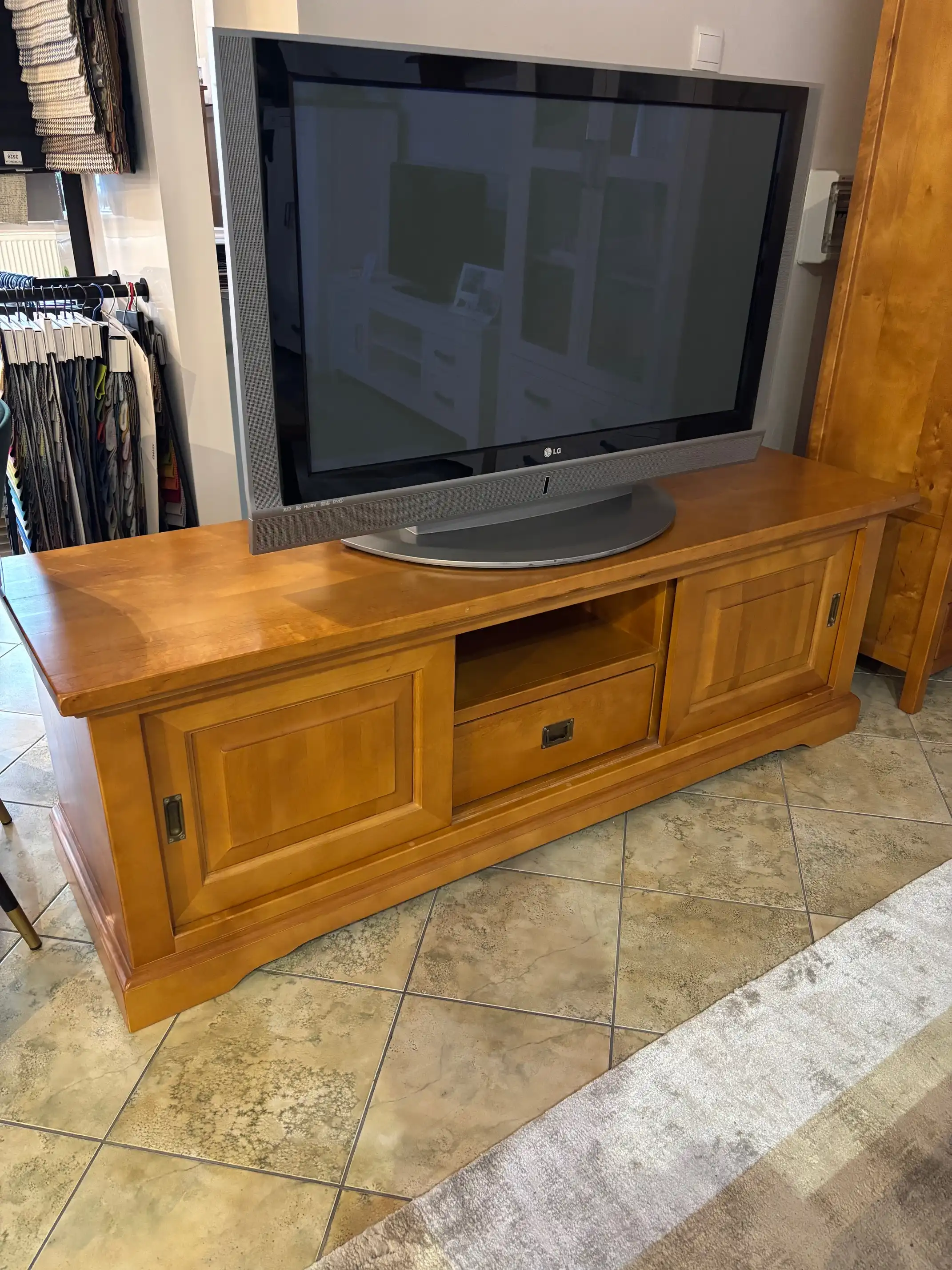 RTV brzozowa system LA